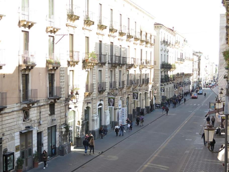 Stesicoro-Duomo Elegante Appartamento In Centro Catane Extérieur photo